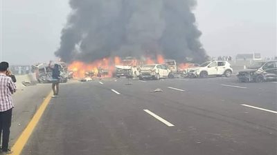 32 متوفي في حادث البحيرة على الطريق الصحراوي.. وفيديو يكشف لحظة اشتعال السيارات