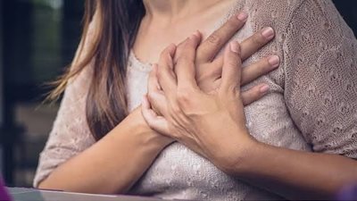 6 أطعمة تحمي من الذبحة الصدرية أبرزها «المكسرات»