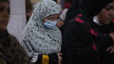 هل تجوز الصلاة بآية واحدة بعد الفاتحة؟ الإفتاء تجيب