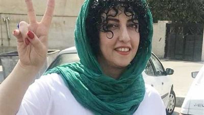 في السجن| الإيرانية نرجس المحمدي تعلن إضرابها عن الطعام