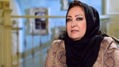 فاطمة الليثي | شاعرة تربعت على عرش الثقافة والأدب في العراق