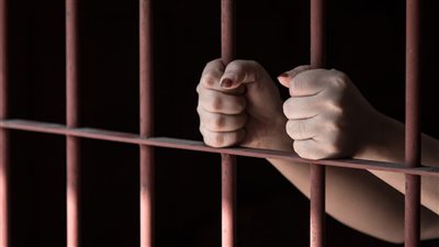 تفسير حلم السجن فى المنام للعزباء والمتزوجة