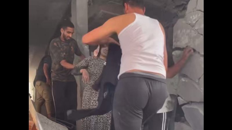 فيديو الشقيقان يحصد