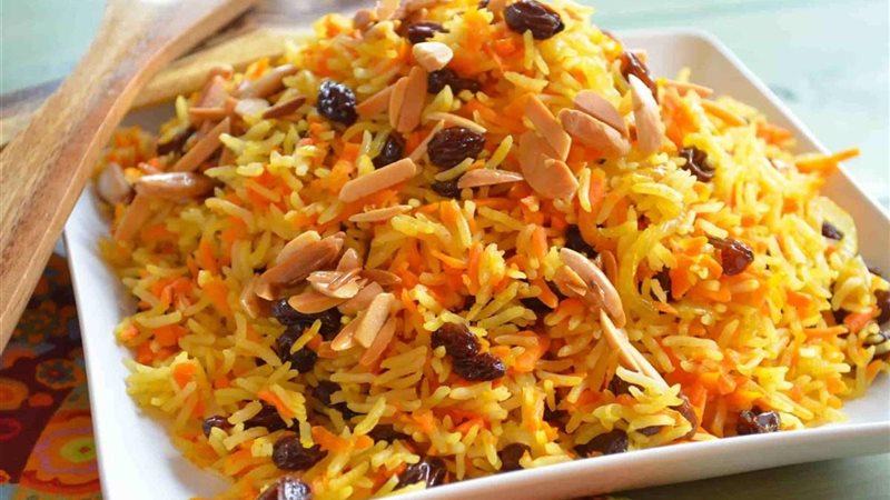 الأرز الأصفر بالدجاج