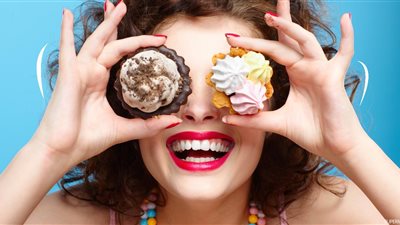 حلمت إني آكل الحلوى في المنام «ما تفسير ذلك؟»