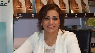 زينب أحمد حفني | روائية سعودية جريئة صاحبة قلم مثير للجدل