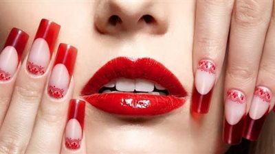 كيفية إزالة الأظافر الأكريليك في 4 خطوات 