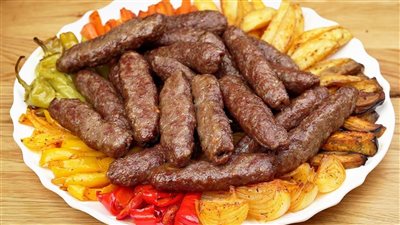 طريقة عمل الكفتة المشوية في الفرن مثل المطاعم