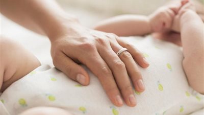 علاج ألم المعدة عند الأطفال في 5 خطوات