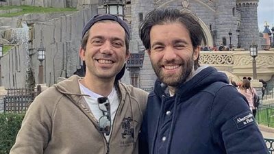 3 مشاهد أثارت الجدل في عزاء صلاح رمزي