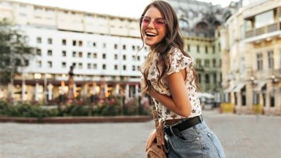 أبرز صفات المرأة الإيطالية (إنفوجراف)