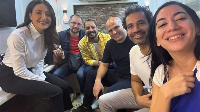 فريق عمل مسلسل صوت