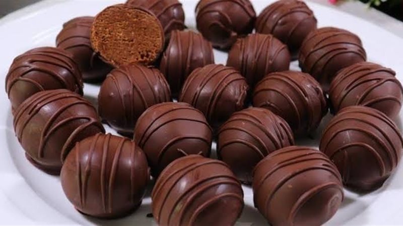كرات الشوكلاتة