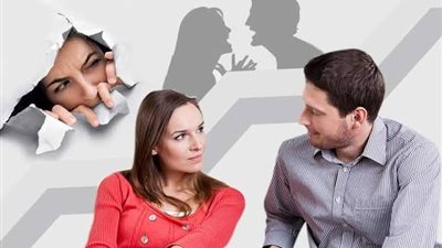 زوجتي تغار من طليقتي | كيف اتصرف؟ 