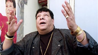 حقيقة زواج شعبان عبد الرحيم من مطربة لبنانية شهيرة بعد مطالبتها بالميراث