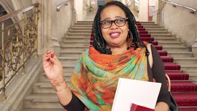 إشراقة مصطفى | كاتبة سودانية سلطت الضوء على المرأة في بلاد المهجر