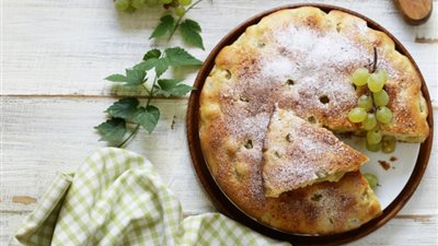 طريقة عمل كيكة العنب اللذيذة فى مطبخك