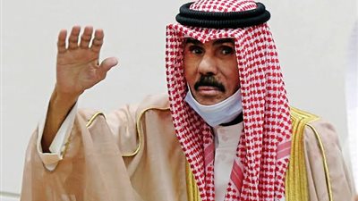 نجوم الفن ينعون أمير الكويت الشيخ نواف الأحمد الجابر الصباح