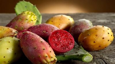 حلمت أنني آكل التين الشوكي في المنام «ما تفسير ذلك؟»