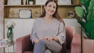 شام الذهبي لمتابعيها: أكيد صولا عرفتكم نوع الجنين.. والأخيرة ترد