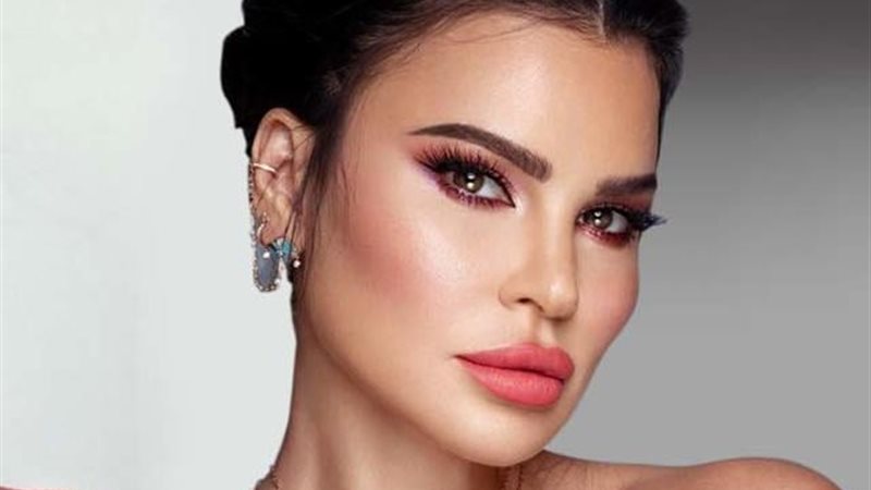خطوات تطبيق مكياج
