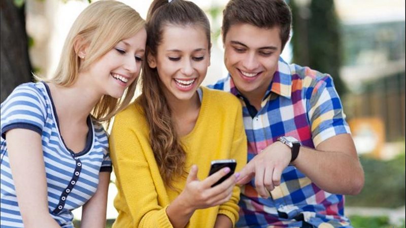 الصداقة مع الفتيات