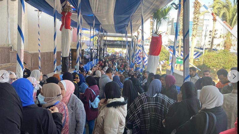 النساء في الانتخابات