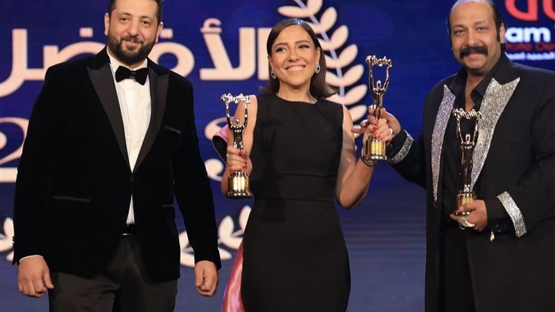 مي كساب