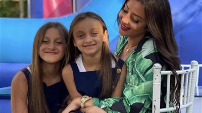 رضوى الشربيني تحتفل بعيد ميلاد ابنتها: هتكمل مسيرتي وتبقى نمبر 2 (صور)