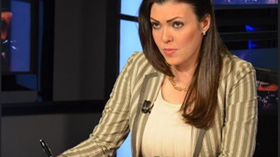 نقل الإعلامية شريهان أبو الحسن إلى المستشفى بعد تعرضها لوعكة صحية