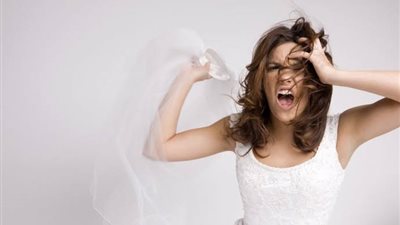كيف تتخلص الفتاة من التوتر قبل الزفاف؟ اقتراحات السوشيال