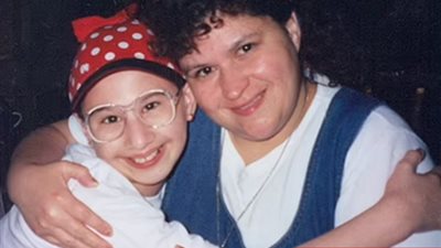 الإفراج عن Gypsy Rose قاتلة والدتها والبطلة الحقيقية لمسلسل «the act» (صور)