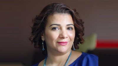 نورا بن سعد | كاتبة فازت بلقب «سيدة القصة القصيرة التونسية»