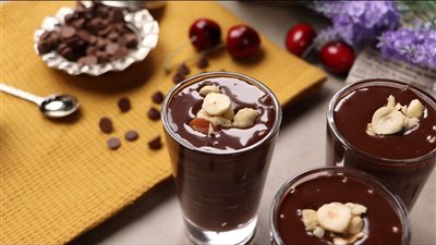 طريقة عمل المهلبية بالشوكولاتة بمكونات بسيطة