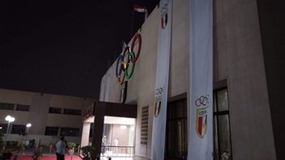 تطورات متلاحقة بعد تجميد هشام حطب من رئاسة اللجنة الأولمبية المصرية