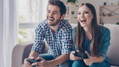 5 نصائح للتعامل مع زوجك مدمن الألعاب الإلكترونية (إنفوجراف)