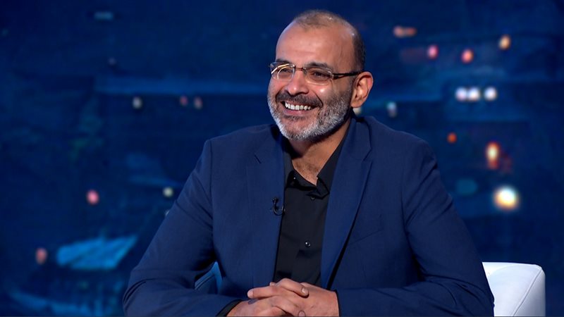 أيمن بهجت قمر