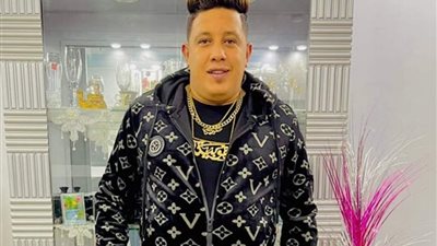 حمو بيكا يوجه نصيحة إلى جمهوره في العام الجديد