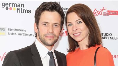 زوجة كريستيان أوليفر تنعيه بكلمات مؤثرة بعد حادث الطائرة الأليم