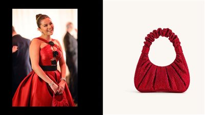 حقيبة سيلينا جوميز تخطف الأنظار في جولدن جلوب «لن تصدقي ثمنها» (صور)