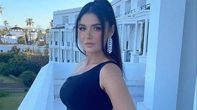 غادة عادل تعيد مشهدها في فيلم «صعيدي في الجامعة الأمريكية»