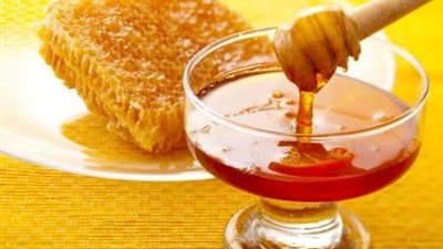 3 أضرار لا تتخيليها عند تسخين العسل 