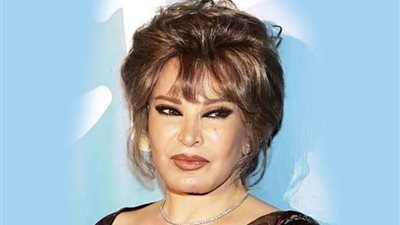 صفية العمري حديث السوشيال ميديا بسبب صورة مع ابنها (صور)