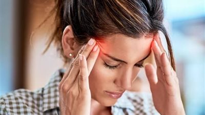 3 أطعمة تسبب الصداع النصفي 