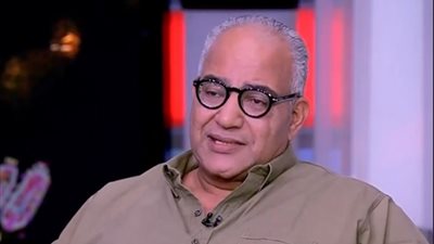 نقل بيومي فؤاد للمستشفى بعد تعرضه لوعكة صحية 