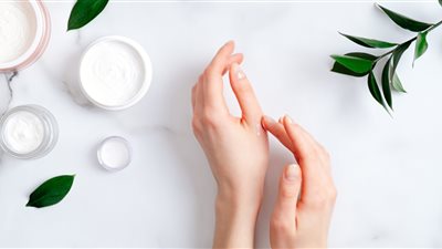 روتين العناية باليدين في الشتاء 3 خطوات مهمة 