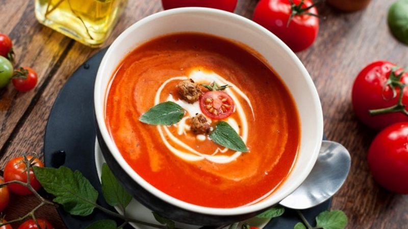 طريقة عمل شوربة الطماطم