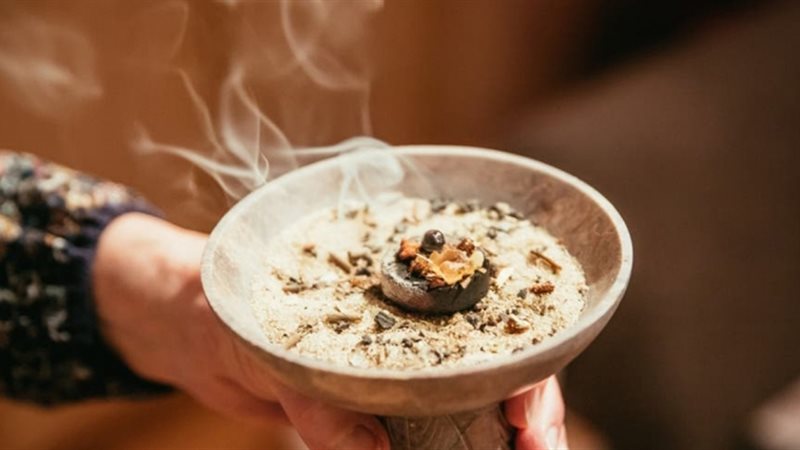 تفسير رؤية البخور