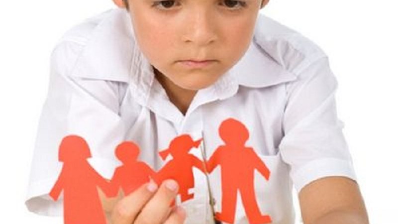 صدمة الطلاق على الأطفال