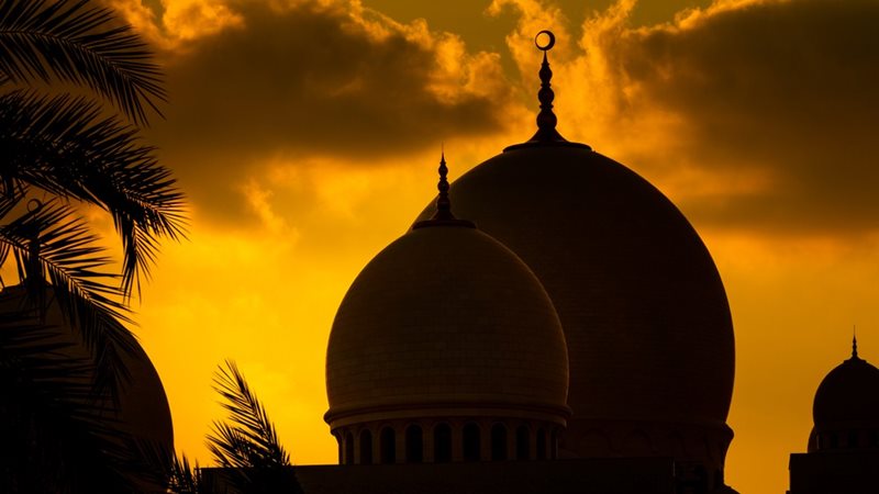 تفسير حلم سماع الأذان